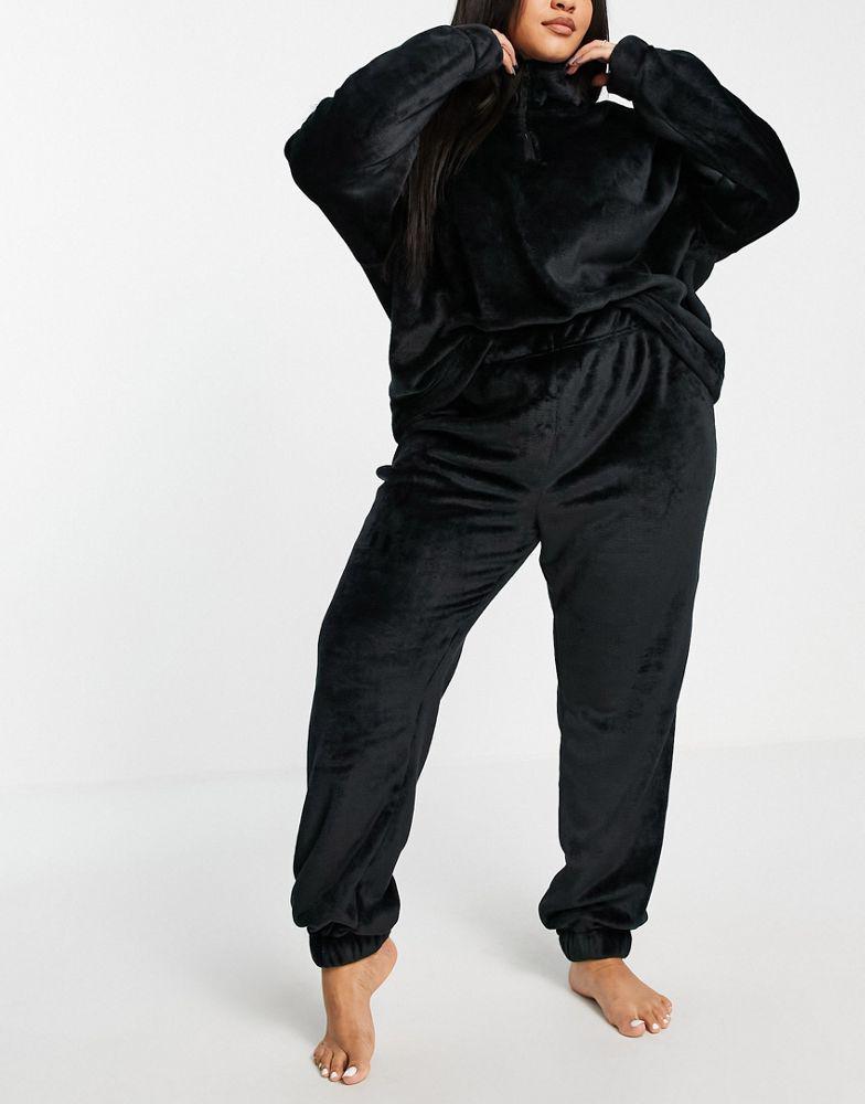 ASOS DESIGN Curve lounge super soft fleece zip up sweat & jogger set in black商品第2张图片规格展示