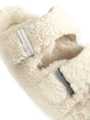 Shearling Slide Sandals 商品