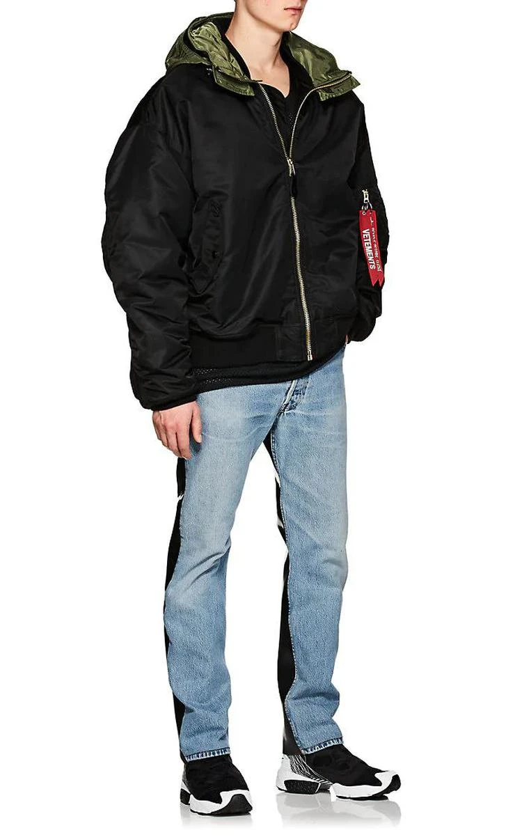 商品Vetements|Hooded Oversized Bomber Jacket,价格¥10603,第2张图片详细描述