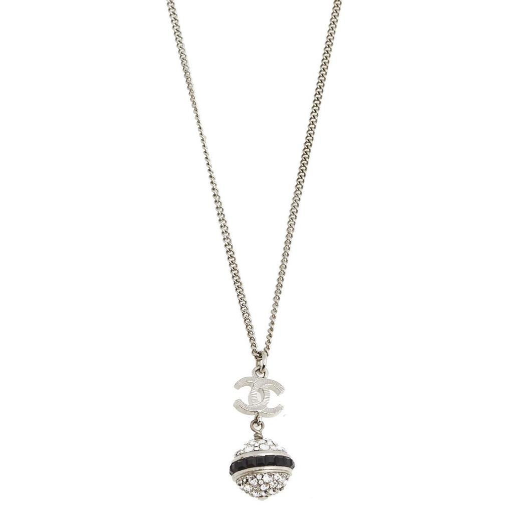 Chanel CC Silver Tone Metal Crystal Ball Pendant Necklace商品第1张图片规格展示