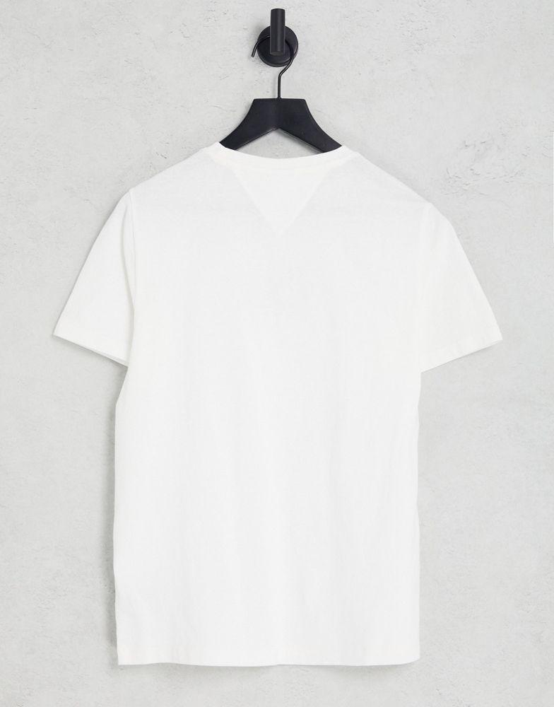 Tommy Jeans cotton relaxed timeless boxy t-shirt in white - WHITE商品第2张图片规格展示