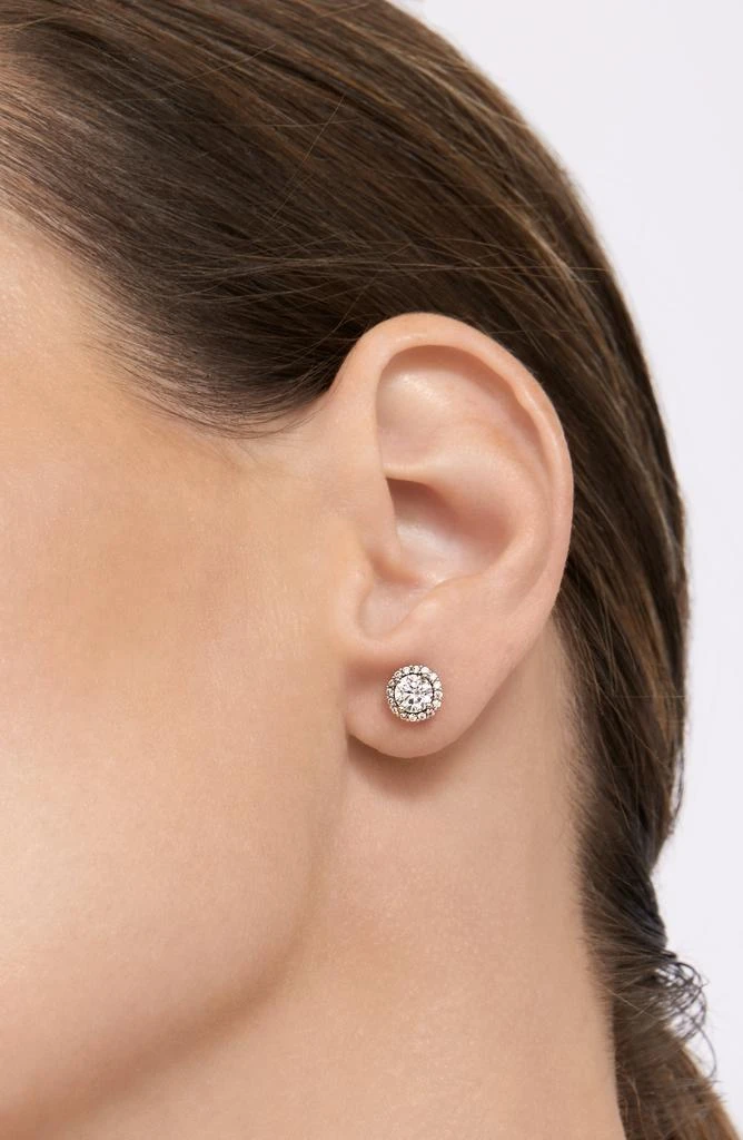 商品ADORNIA|Swarovski Crystal Halo Earrings silver,价格¥408,第2张图片详细描述