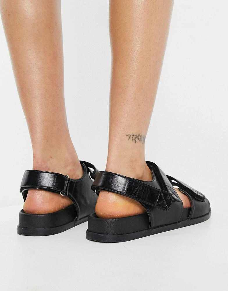商品ASOS|ASOS DESIGN Wide Fit Factually sporty sandals in black,价格¥67,第4张图片详细描述