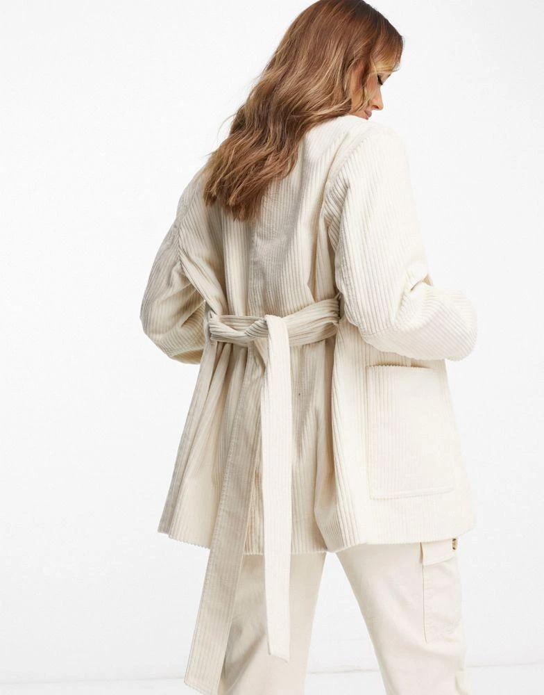 商品ASOS|ASOS DESIGN jumbo cord blazer with tie detail in neutral,价格¥133,第2张图片详细描述