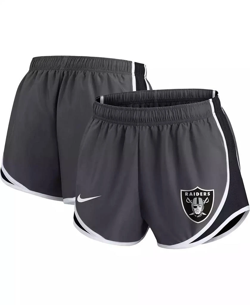 商品NIKE|Women's Charcoal Las Vegas Raiders Plus Size Logo Performance Tempo Shorts,价格¥247,第1张图片