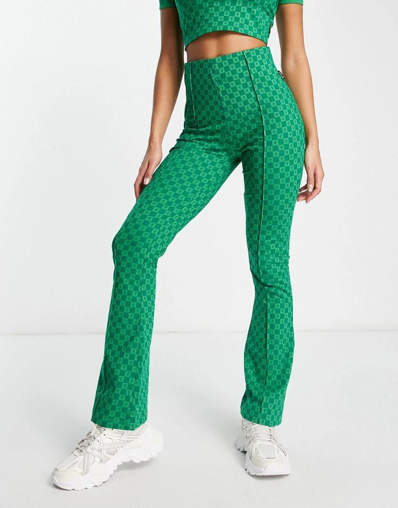 商品Fila|Fila retro flare trousers in green,价格¥233,第4张图片详细描述