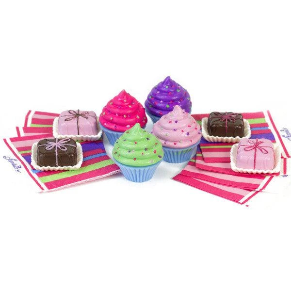 商品Teamson|Sophia’s Cupcakes, Petit Fours and Tea Set for Four 18" Dolls, Pink,价格¥275,第2张图片详细描述