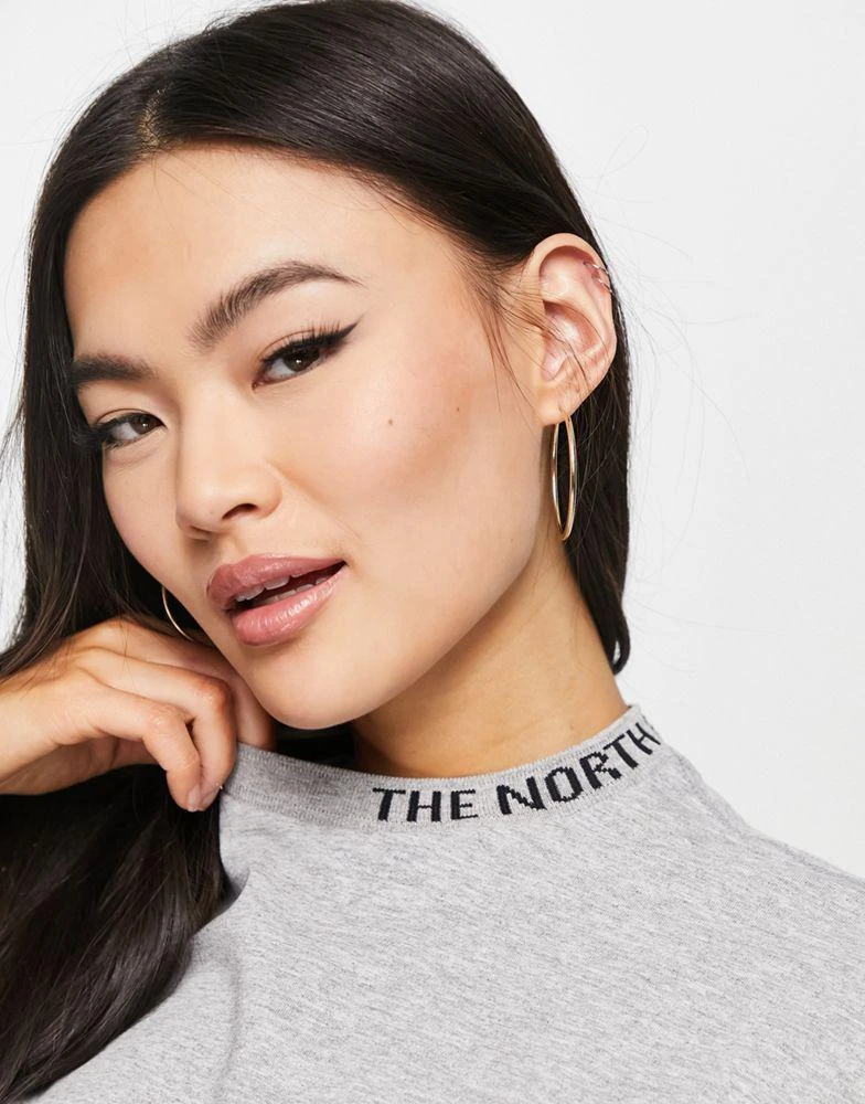 商品The North Face|The North Face Zumu t-shirt dress in grey,价格¥273,第4张图片详细描述