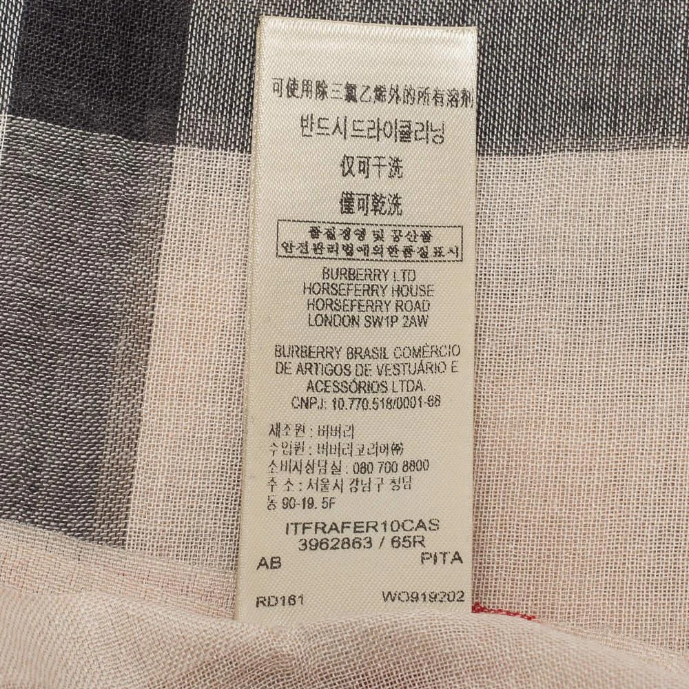 Burberry Light Beige Giant Check Wool & Silk Scarf  商品