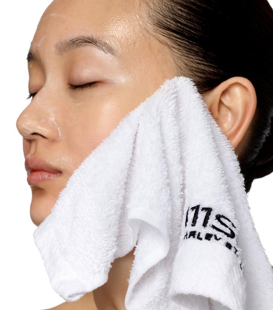 商品111skin|Vitamin C Brightening Cleanser (120ml),价格¥479,第4张图片详细描述