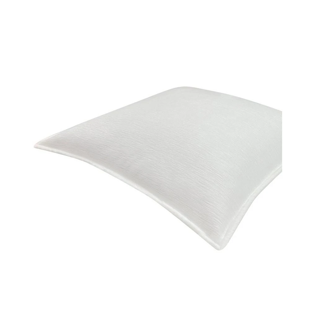 商品Videri Home|Zyna Soft Velvet Decorative Pillow, 18" x 18",价格¥79,第2张图片详细描述