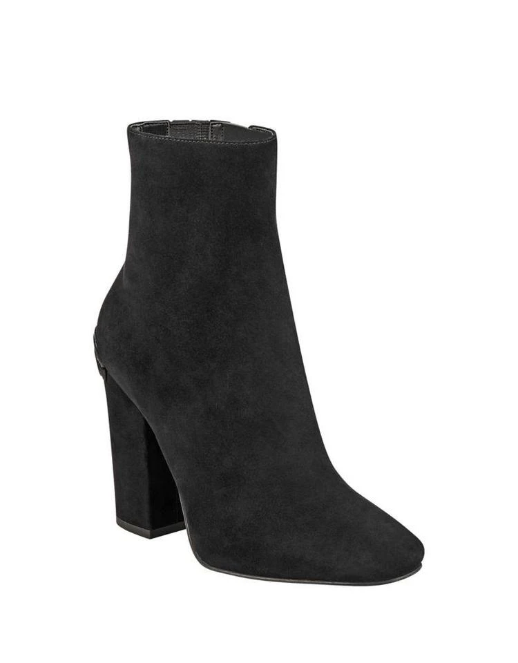 商品KENDALL & KYLIE|Haedyn 麂皮粗跟踝靴,价格¥440,第2张图片详细描述
