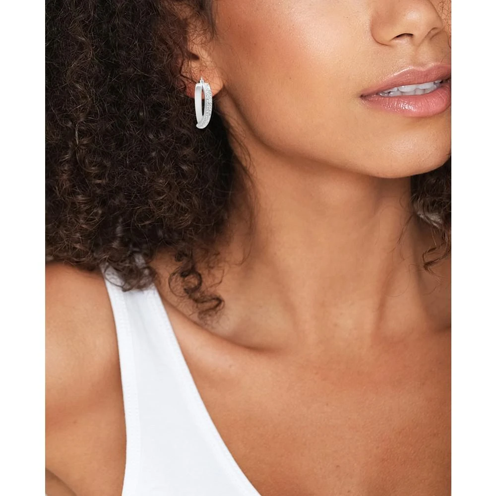 商品Essentials|Crystal and High Polish Crossover Hoop Earring, Silver Plate,价格¥378,第3张图片详细描述