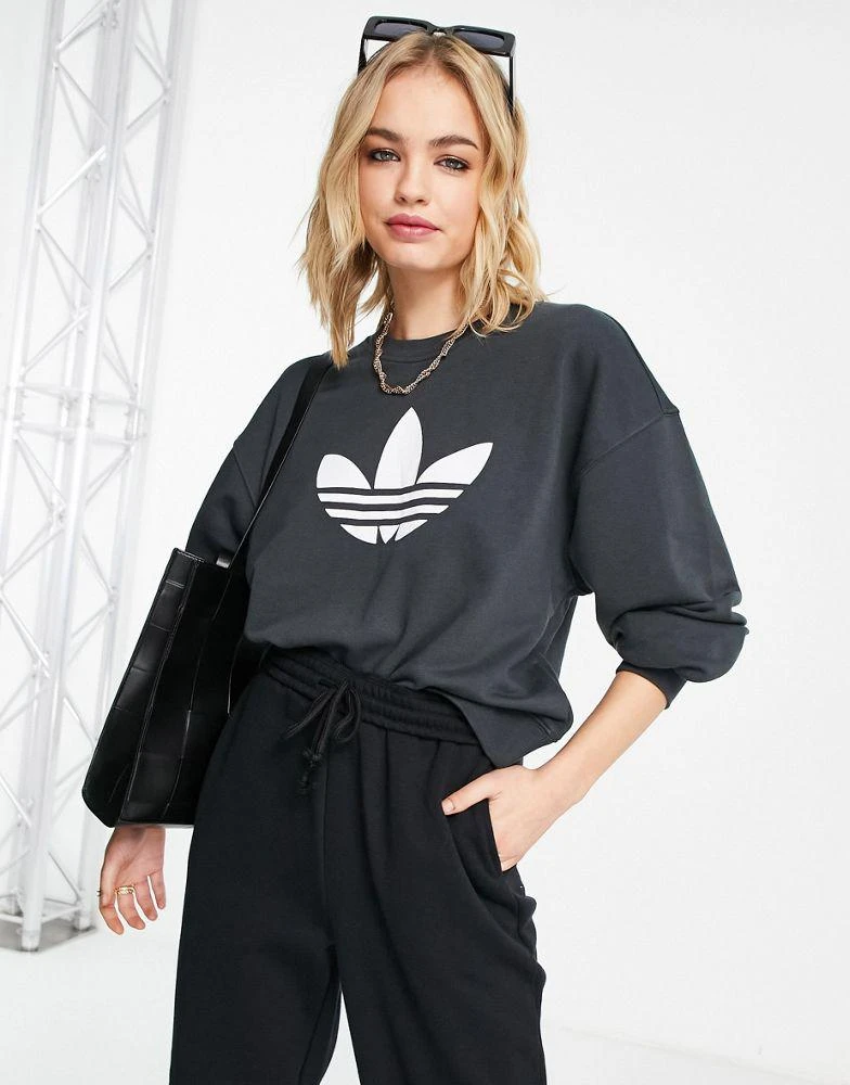 商品Adidas|adidas Originals '80's Aerobic' oversized sweatshirt with trefoil in black,价格¥552,第1张图片