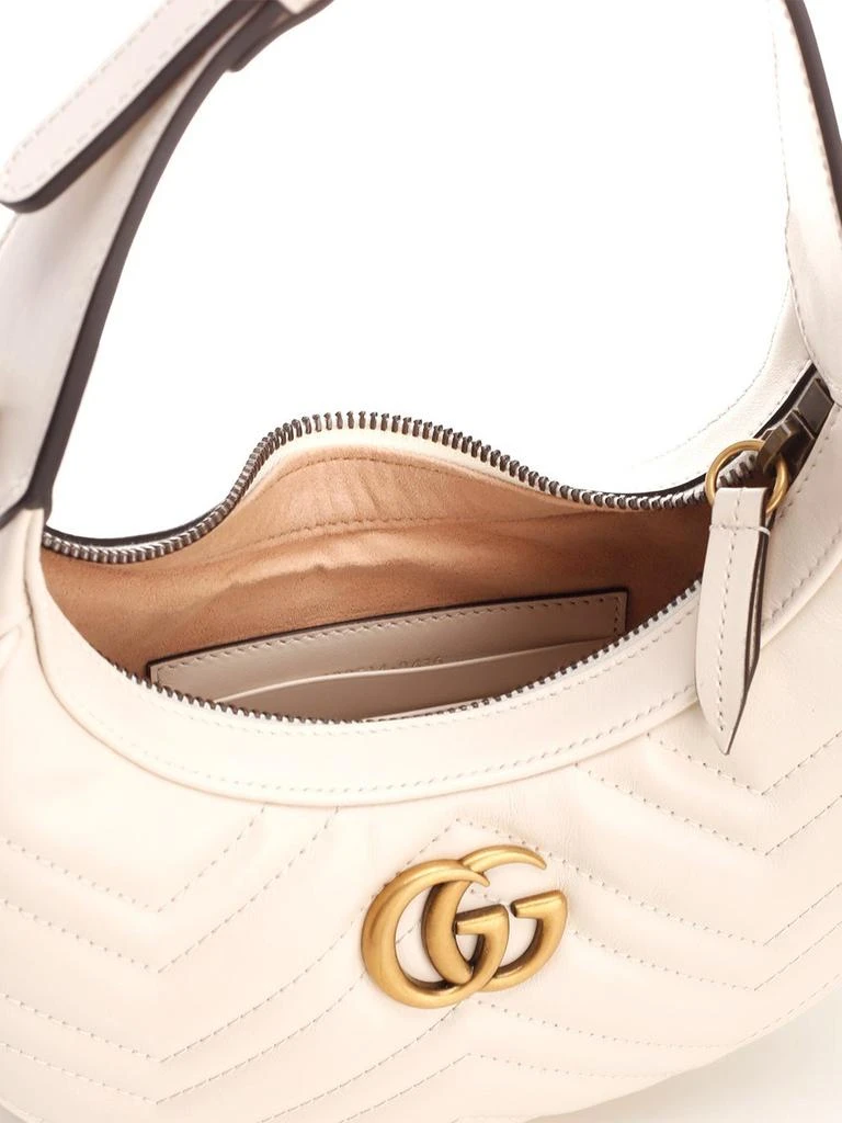 商品Gucci|Gucci GG Marmont Half-Moon-Shaped Mini Bag,价格¥8743,第4张图片详细描述