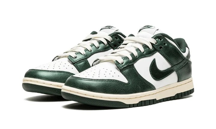 商品NIKE|女款 耐克 Dunk Low 休闲板鞋 做旧 白绿 Vintage Green,价格¥2839-¥4123,第3张图片详细描述