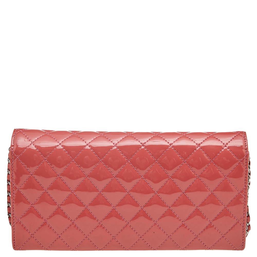 商品[二手商品] Chanel|Chanel Peach Patent Quilted Leather CC Wallet On Chain,价格¥8488,第6张图片详细描述