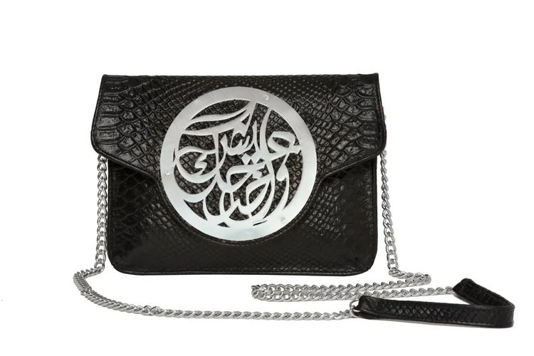 商品Dareen Hakim Collection|黑色鳄鱼纹斜跨包｜Logo含意: 生活&欢笑,价格¥2173,第1张图片