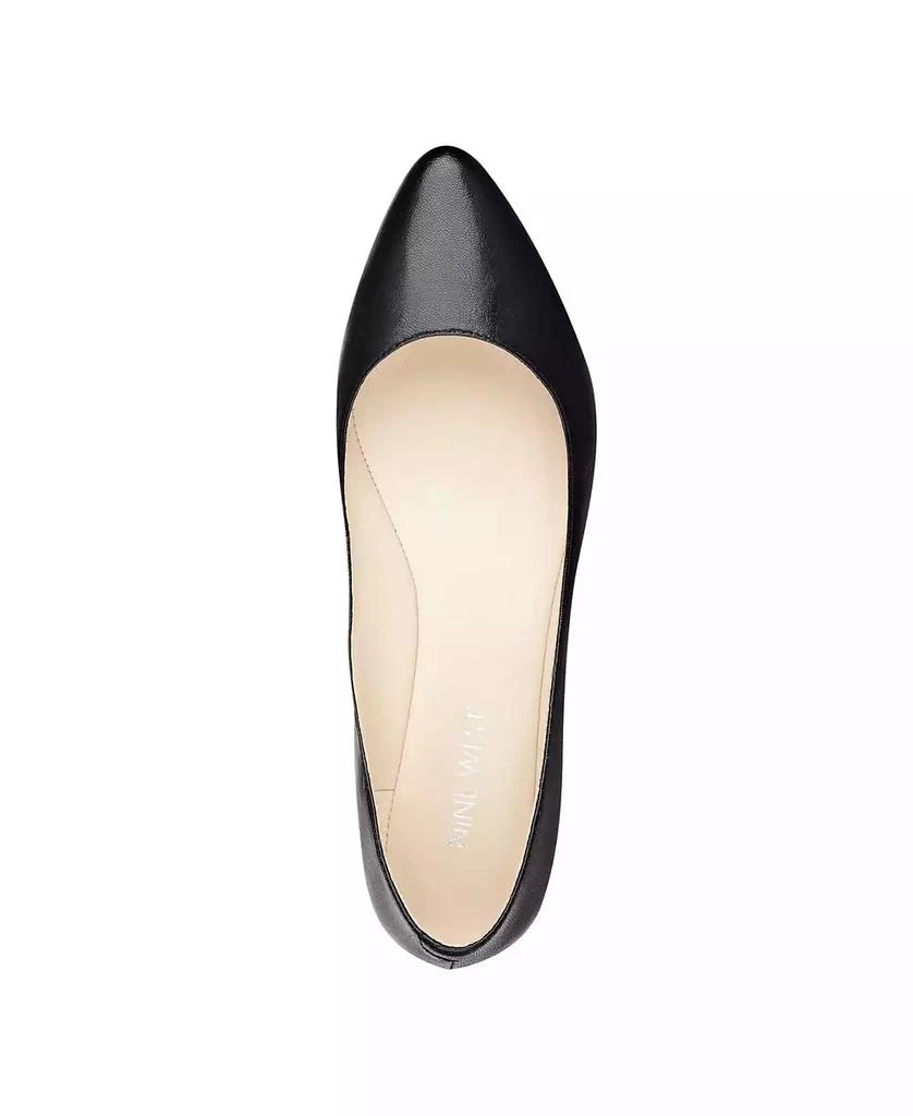 商品Nine West|Women's Speakup Round Toe Slip-On Casual Flats,价格¥360,第4张图片详细描述