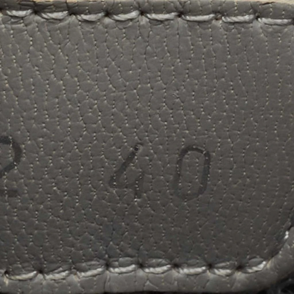 Chanel Grey/Two-Tone Mesh and Lurex Fabric CC Low Top Sneakers Size 40 商品