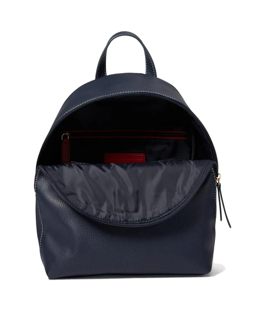 商品Tommy Hilfiger|Adrienne II Small Dome Backpack Pebble PVC,价格¥347,第3张图片详细描述