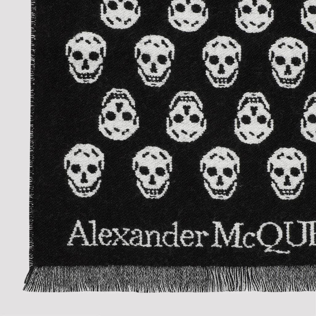 商品Alexander McQueen|ALEXANDER MCQUEEN  WOOL SCARF,价格¥1201,第3张图片详细描述