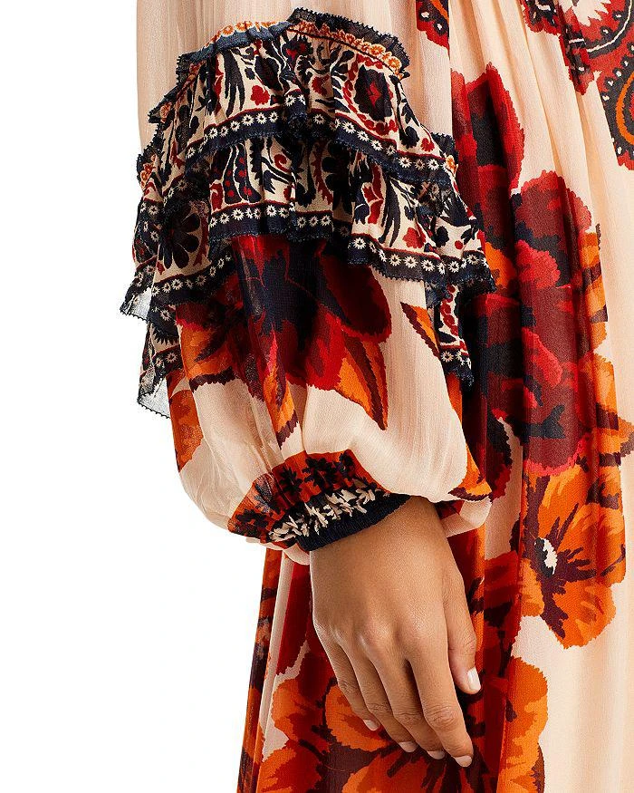 Winter Tapestry Plunging Neck Maxi Dress 商品