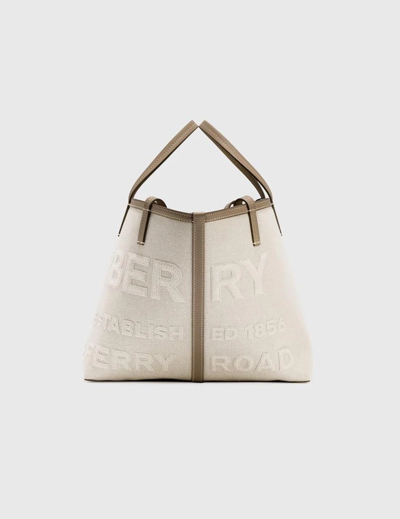 商品[二手商品] Burberry|Extra Large Embossed Logo Cotton Canvas Beach Tote,价格¥10900,第2张图片详细描述