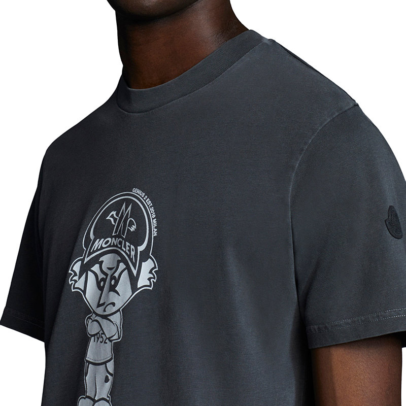 【预售3-7天】Moncler/蒙克莱 22年早春新款 1952系列 男士黑色纯棉Genius图案短袖T恤H10928C000088390T999商品第3张图片规格展示
