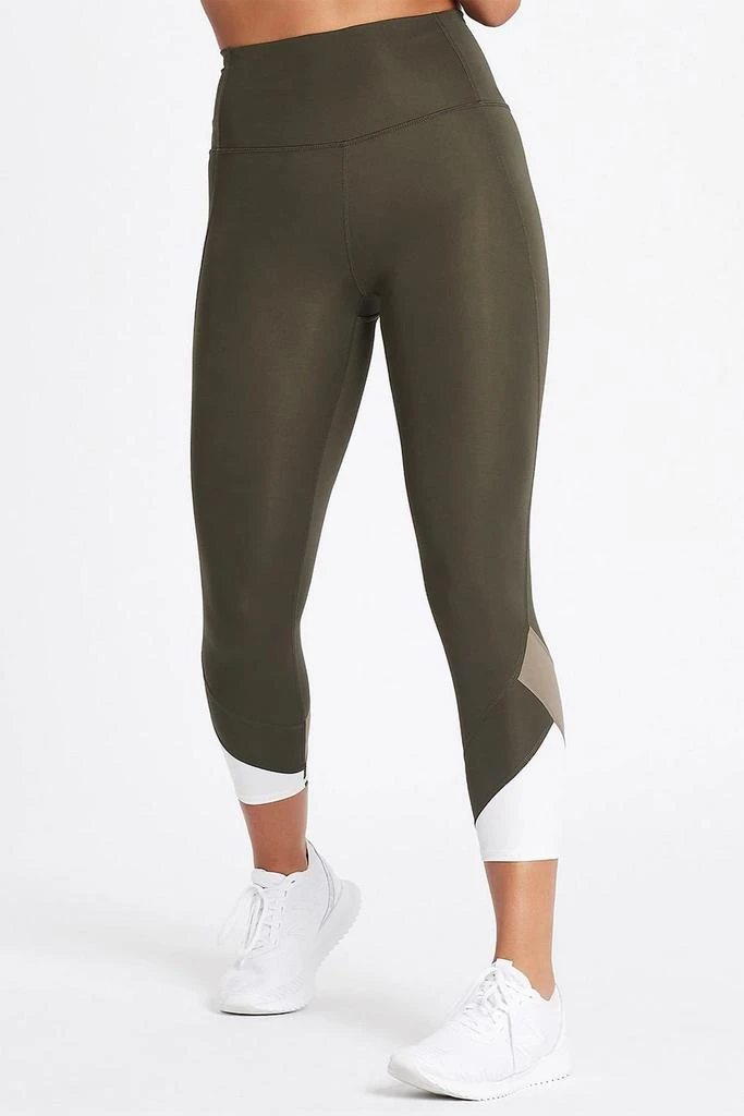 商品Nimble Activewear|On Track 7/8 Legging - Black Olive,价格¥904,第1张图片