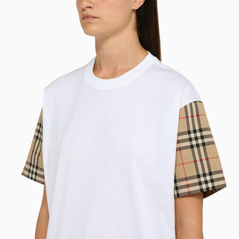 商品Burberry|White t-shirt with Vintage Check sleeves,价格¥3444,第6张图片详细描述