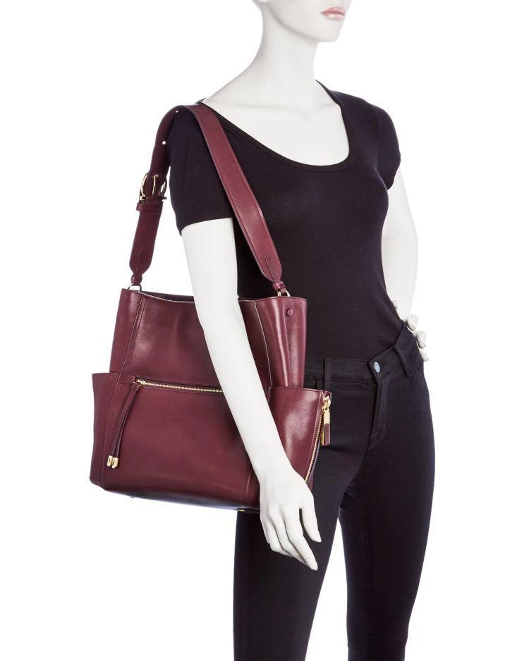 商品Salvatore Ferragamo|Large Leather Bucket Bag,价格¥10216,第2张图片详细描述