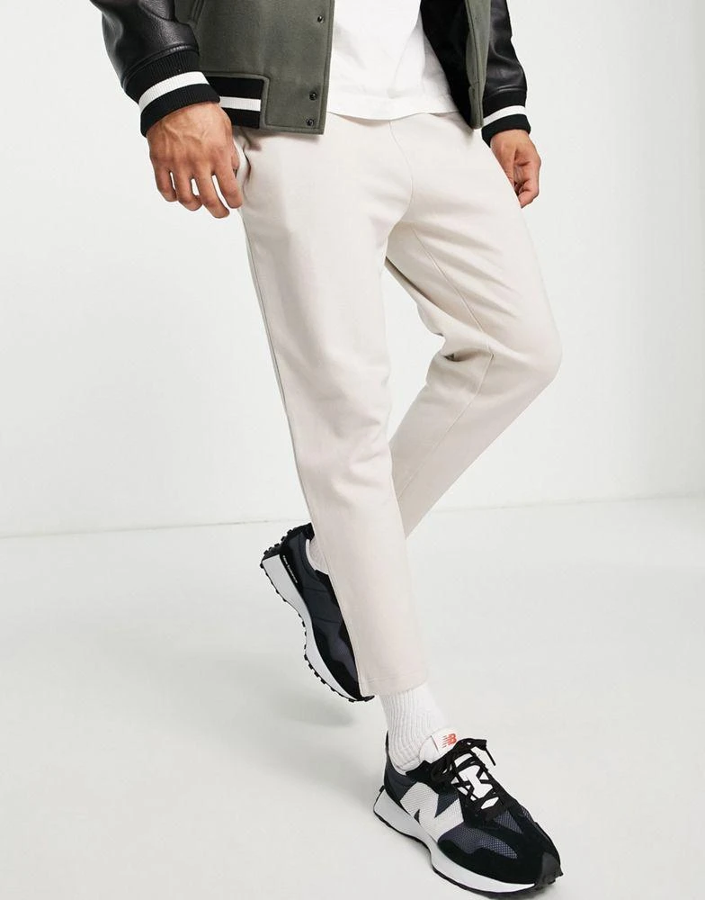 商品ASOS|ASOS DESIGN tapered jogger in smart twill with pin tuck,价格¥173,第3张图片详细描述