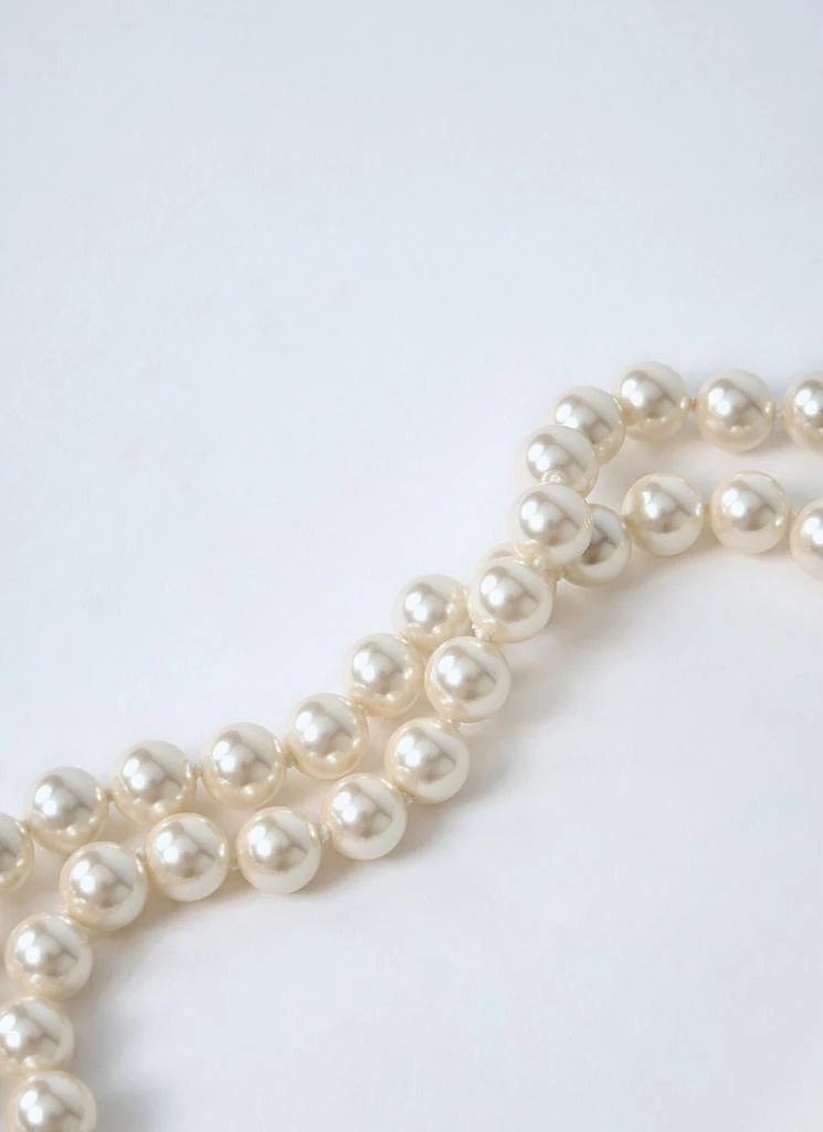 商品Vivienne Westwood|Graziella Pear Chocker Necklace,价格¥1665,第3张图片详细描述