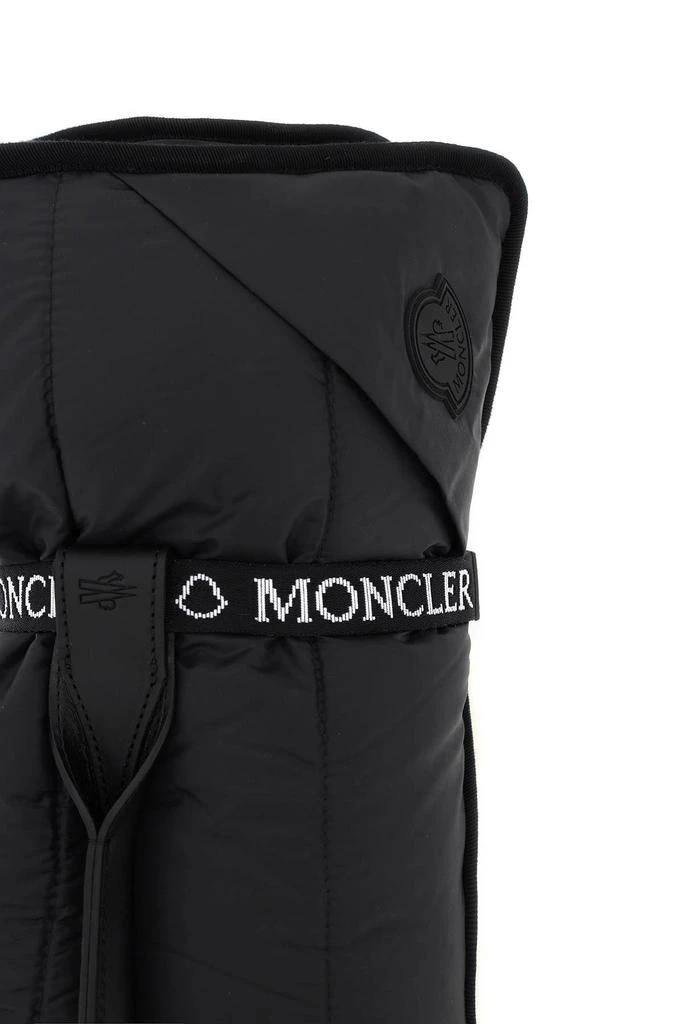 商品MONCLER POLDO DOG COUTURE|PORTABLE BED-BLANKET,价格¥2787,第4张图片详细描述