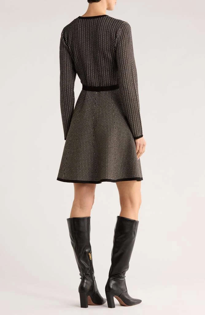 商品Max Studio|Long Sleeve Fit & Flare Sweater Dress,价格¥325,第2张图片详细描述