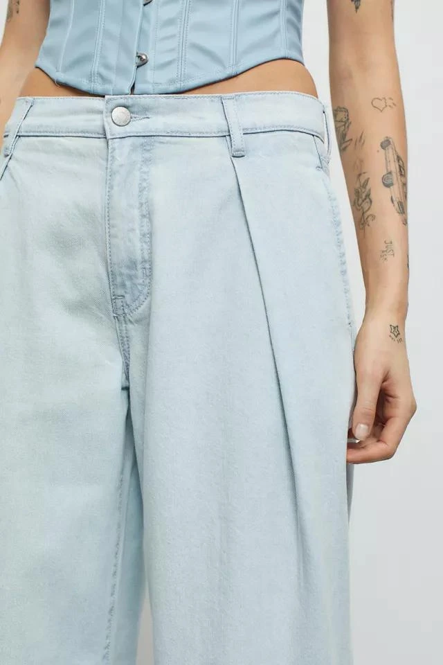 商品BDG|BDG Loose Pleat Trouser Jean,价格¥151,第3张图片详细描述
