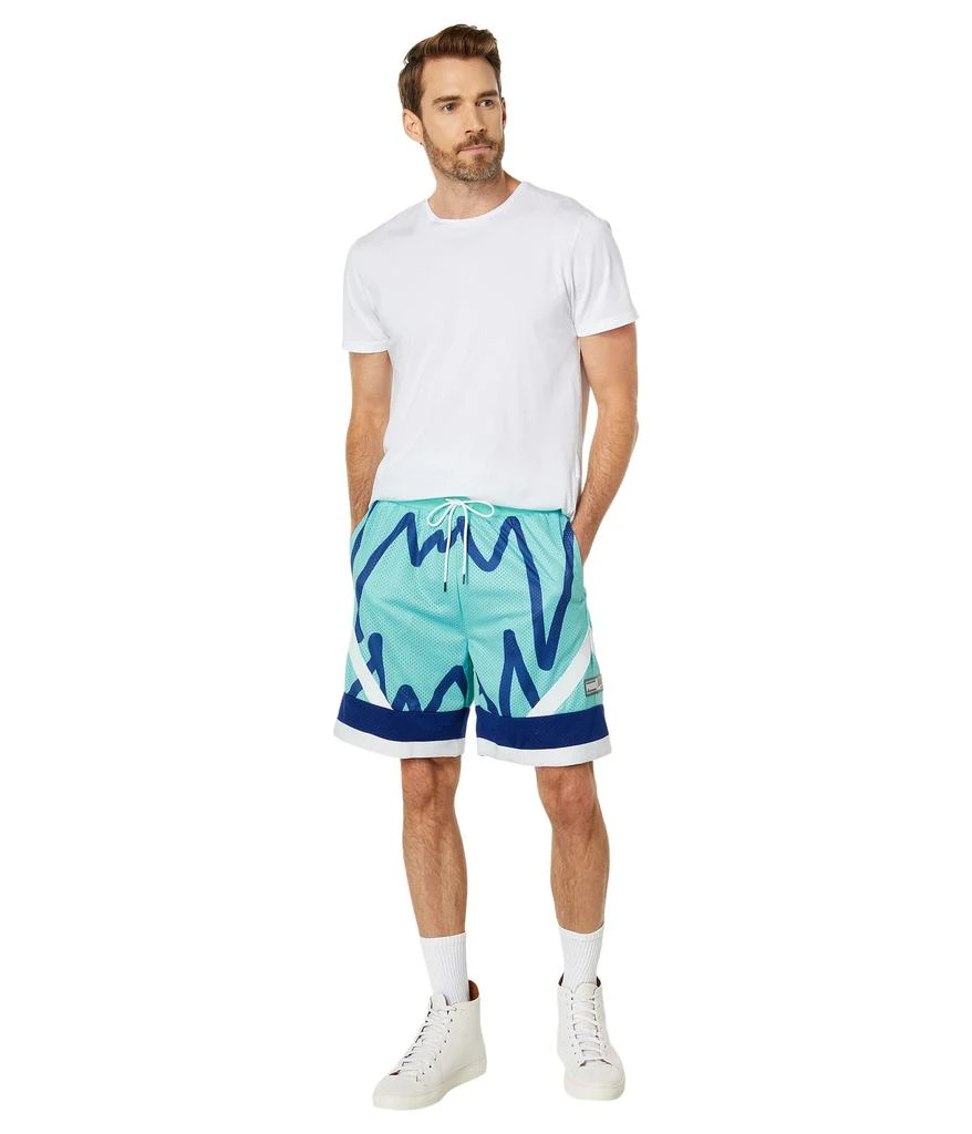 商品Puma|Franchise Jaws Mesh Shorts 8",价格¥196,第4张图片详细描述