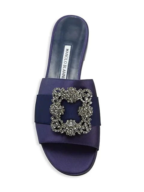 商品Manolo Blahnik|Martamod Embellished Satin Mules,价格¥7623,第5张图片详细描述