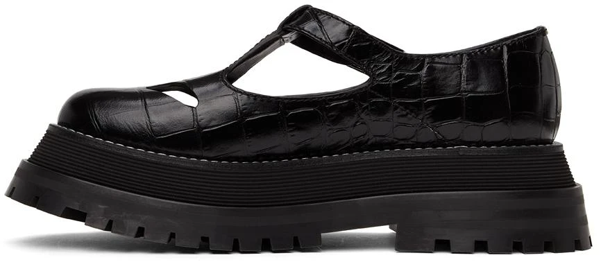 商品Burberry|Black Croc T-Bar Loafers,价��格¥5662,第3张图片详细描述