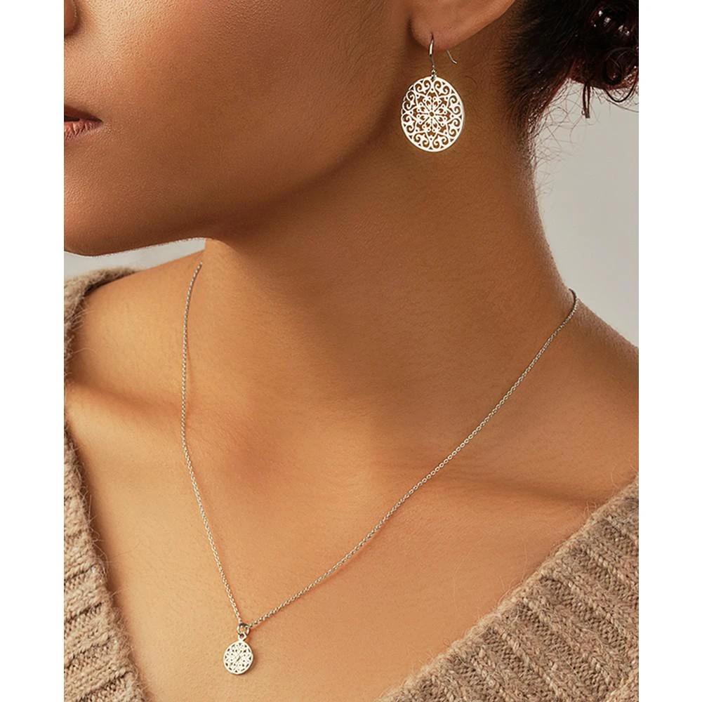 商品Sterling Forever|Lace Dangle Earrings and Pendant Necklace Tis The Season Gift Set,价格¥505,第4张图片详细描述