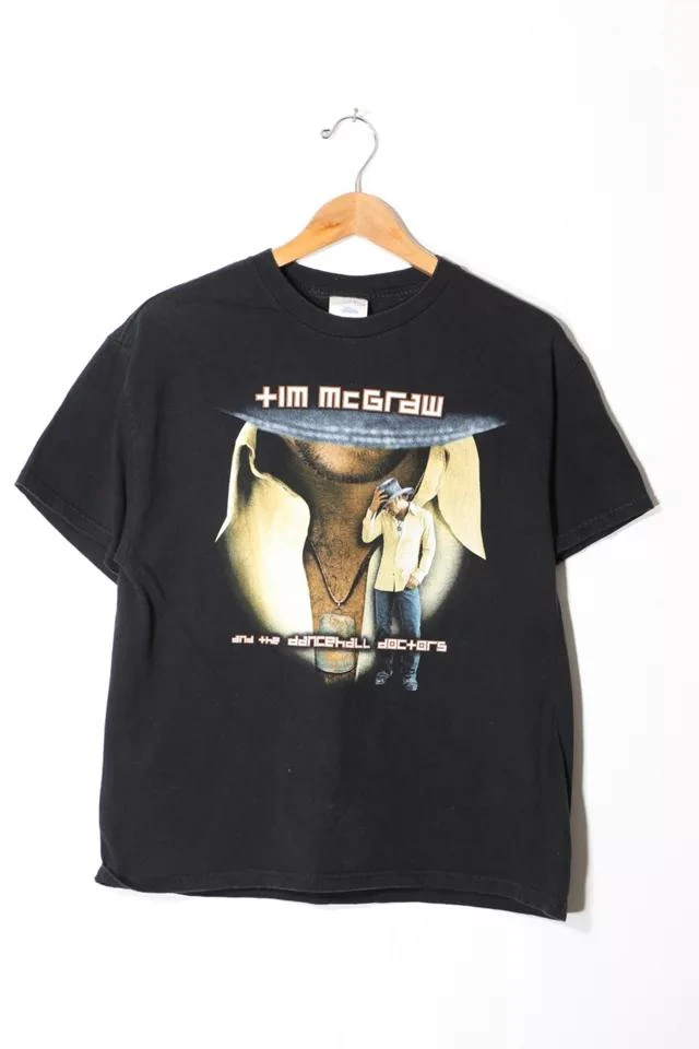 商品Urban Outfitters|Vintage Tim McGraw 2002 Concert Tour T-shirt,价格¥673,第1张图片