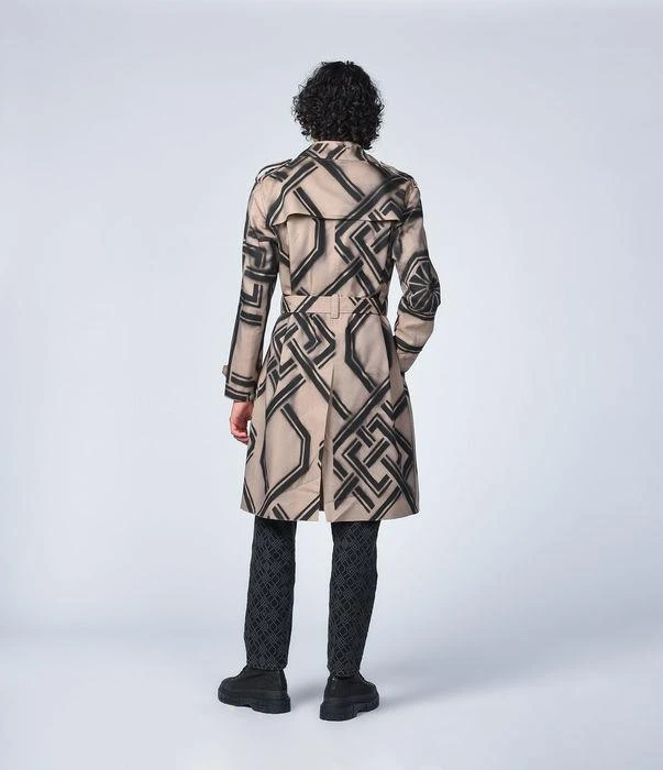 商品KOCHÉ|Koché Monogram Spray Bomb Trench Coat,价格¥4282,第3张图片详细描述