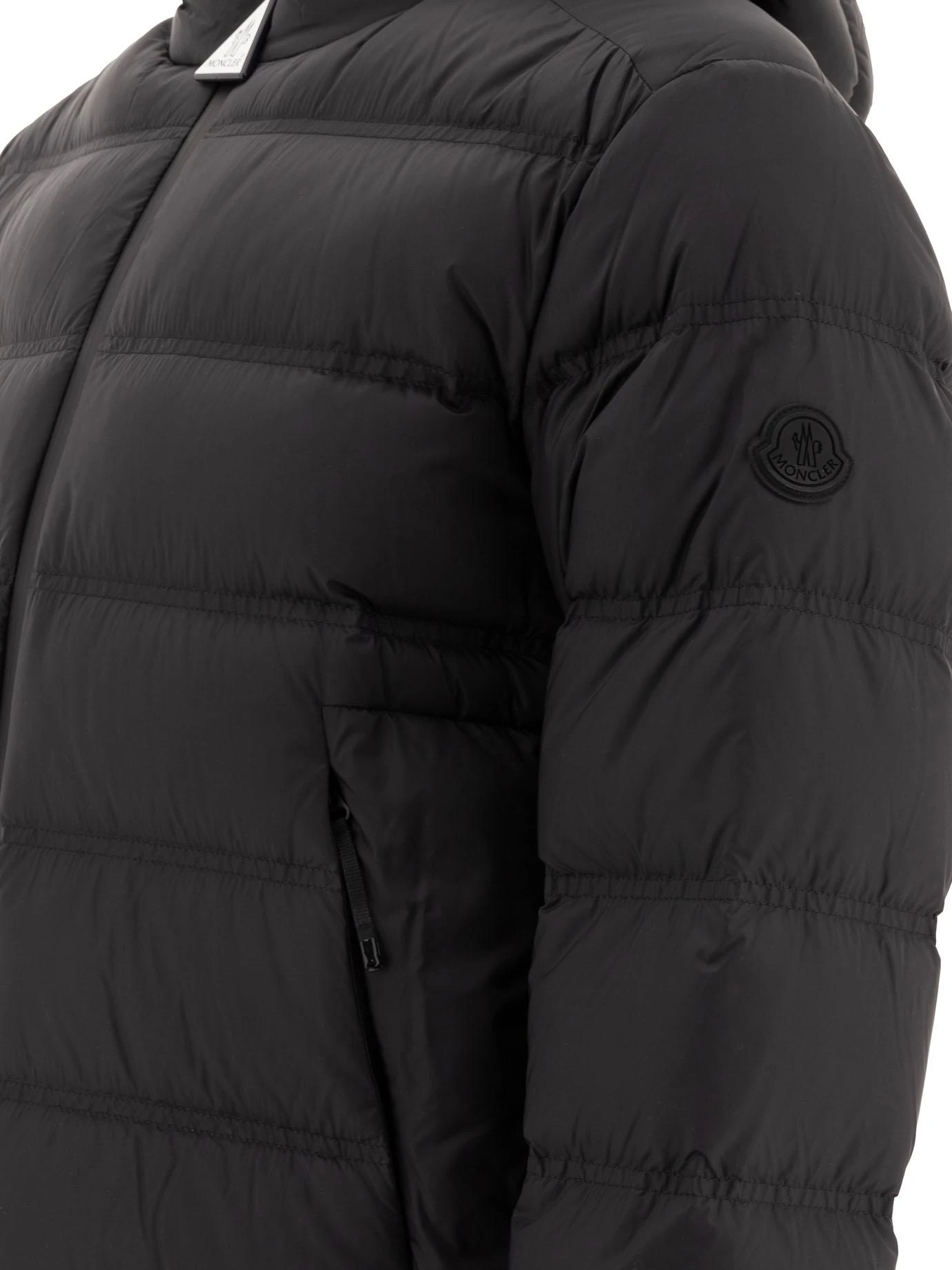 商品【商品预售15天发货】 Moncler|Moncler 男士夹克 GARDY1A00073598AL999 黑色,价格¥14483,第5张图片详细描述