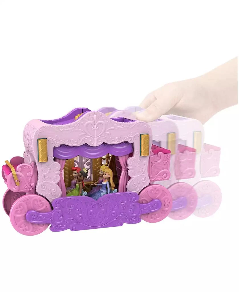 Carriage to Castle Playset with Aurora Doll & Accessories 商品