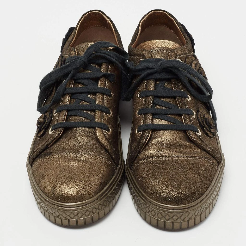 商品[二手商品] Chanel|Chanel Metallic Suede Camellia Low-Top Sneakers Size 37.5,价格¥3403,第3张图片详细描述