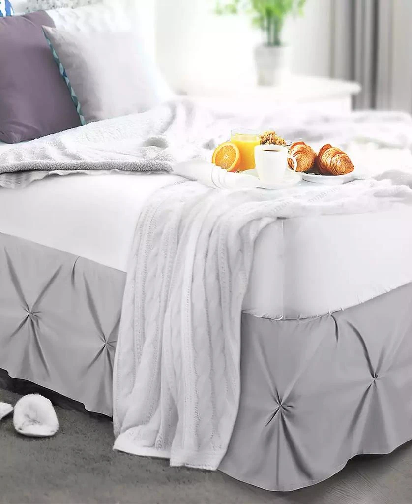 Bedding 14" Tailored Pinch Pleated Bedskirt, California King 商品