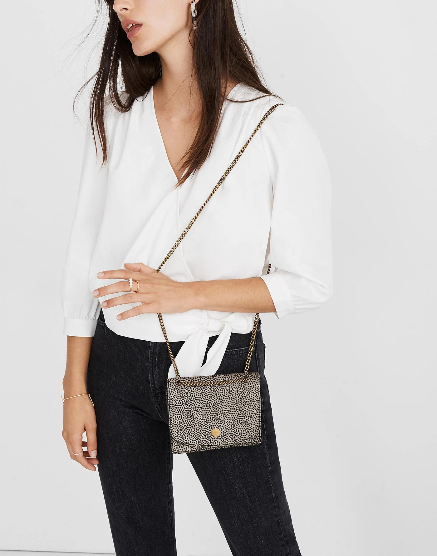 商品Madewell|The Chain Crossbody in Calf Hair,价格¥552,第2张图片详细描述
