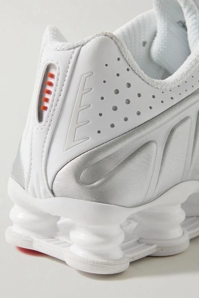 商品NIKE|Shox R4 metallic leather and mesh sneakers,价格¥290,第4张图片详细描述