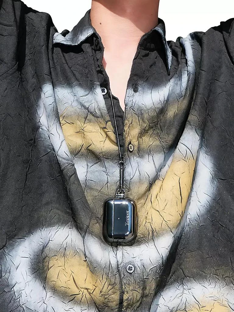 商品Tapper|Hematite-Plated Brass Airpods Pro Neck Case,价格¥593,第4张图片详细描述